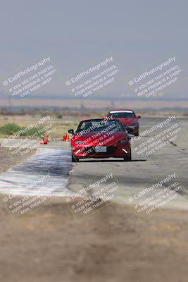 media/Sep-20-2025-Extreme Speed (Sat) [[1fcc23683c]]/Orange (Mid Intermediate)/Session 2 (Sunrise)/